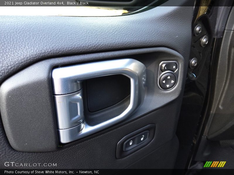 Black / Black 2021 Jeep Gladiator Overland 4x4