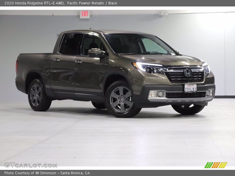 Pacific Pewter Metallic / Black 2020 Honda Ridgeline RTL-E AWD