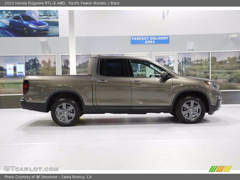 Pacific Pewter Metallic / Black 2020 Honda Ridgeline RTL-E AWD