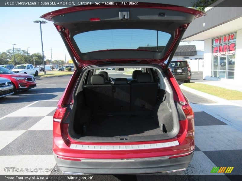 Cardinal Red Metallic / Titan Black 2018 Volkswagen Tiguan SEL 4MOTION