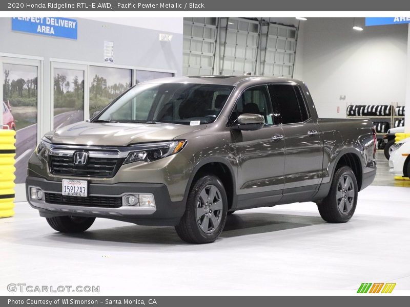 Pacific Pewter Metallic / Black 2020 Honda Ridgeline RTL-E AWD