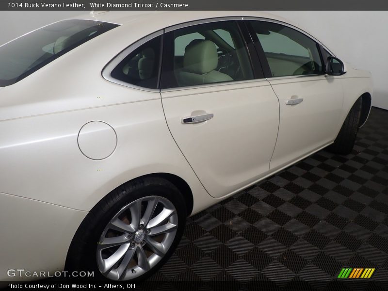 White Diamond Tricoat / Cashmere 2014 Buick Verano Leather