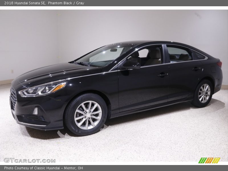 Phantom Black / Gray 2018 Hyundai Sonata SE