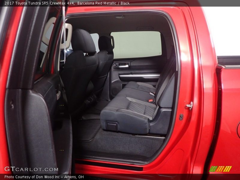 Barcelona Red Metallic / Black 2017 Toyota Tundra SR5 CrewMax 4x4