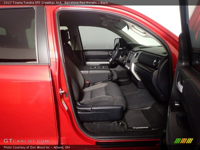 Barcelona Red Metallic / Black 2017 Toyota Tundra SR5 CrewMax 4x4