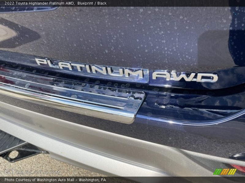 Blueprint / Black 2022 Toyota Highlander Platinum AWD