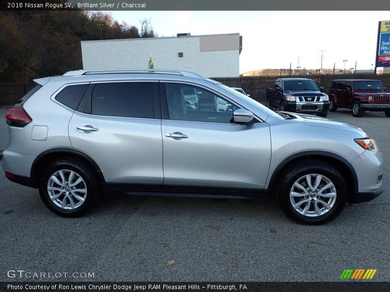 Brilliant Silver / Charcoal 2018 Nissan Rogue SV