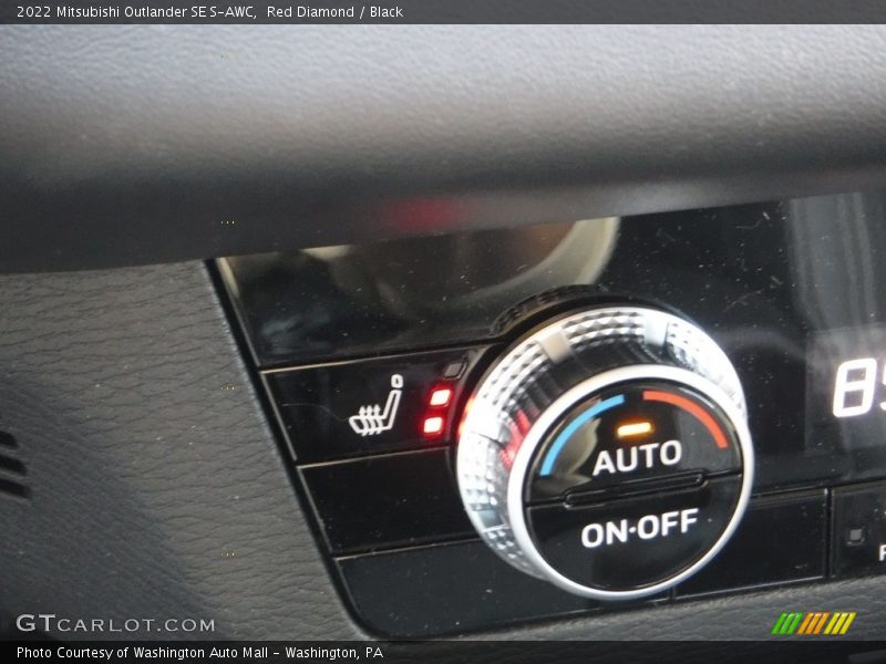 Red Diamond / Black 2022 Mitsubishi Outlander SE S-AWC