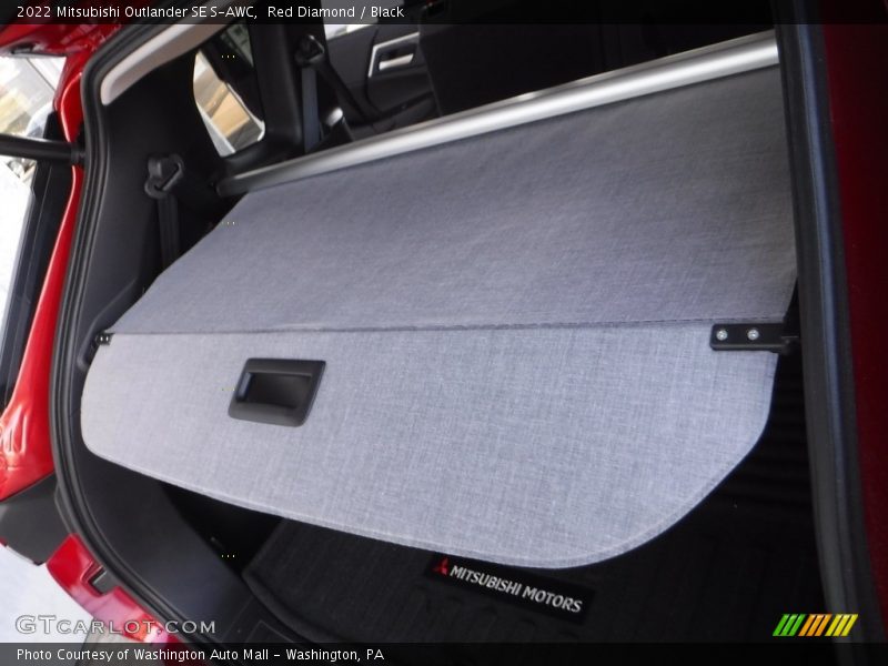 Red Diamond / Black 2022 Mitsubishi Outlander SE S-AWC