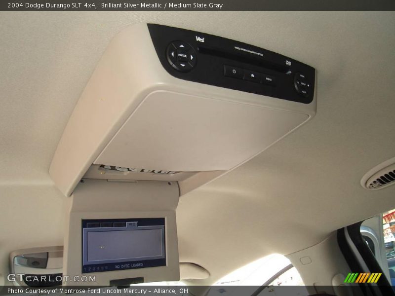 Brilliant Silver Metallic / Medium Slate Gray 2004 Dodge Durango SLT 4x4
