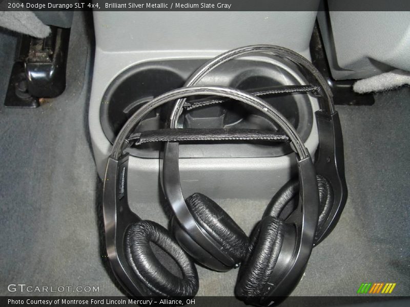 Brilliant Silver Metallic / Medium Slate Gray 2004 Dodge Durango SLT 4x4
