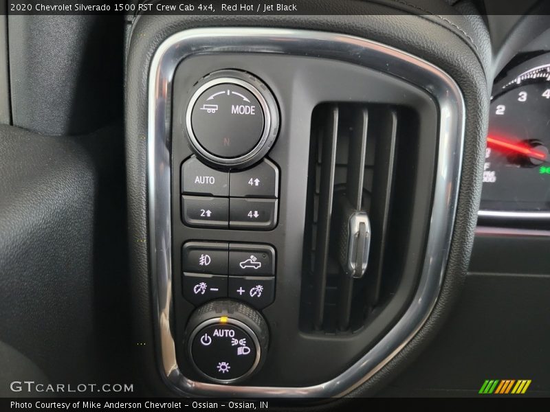Red Hot / Jet Black 2020 Chevrolet Silverado 1500 RST Crew Cab 4x4