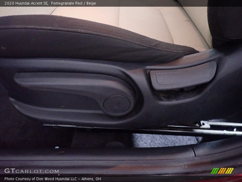 Pomegranate Red / Beige 2020 Hyundai Accent SE