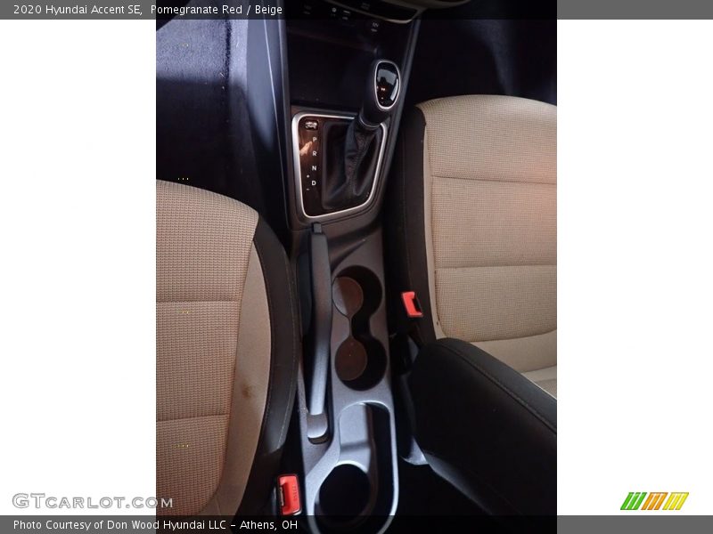 Pomegranate Red / Beige 2020 Hyundai Accent SE