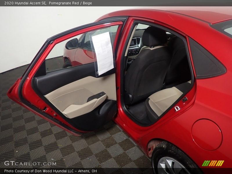 Pomegranate Red / Beige 2020 Hyundai Accent SE