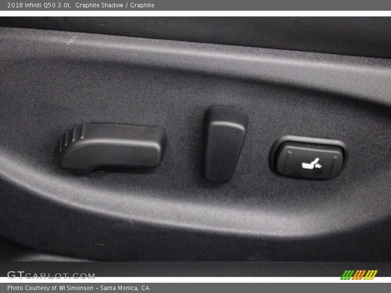 Graphite Shadow / Graphite 2018 Infiniti Q50 3.0t