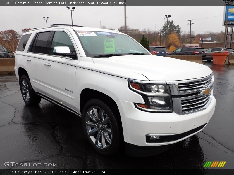 Front 3/4 View of 2020 Tahoe Premier 4WD