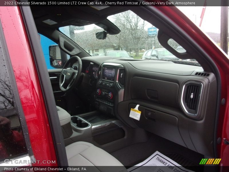 Cherry Red Tintcoat / Gideon/­Very Dark Atmosphere 2022 Chevrolet Silverado 1500 Limited LTZ Crew Cab 4x4