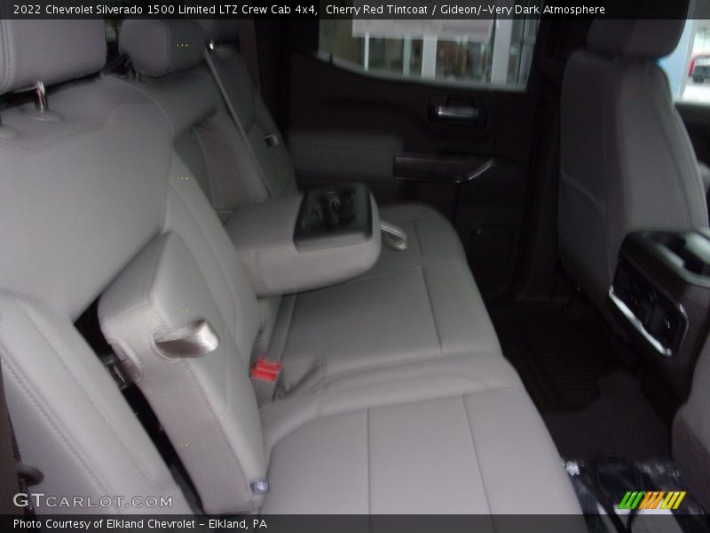 Cherry Red Tintcoat / Gideon/­Very Dark Atmosphere 2022 Chevrolet Silverado 1500 Limited LTZ Crew Cab 4x4