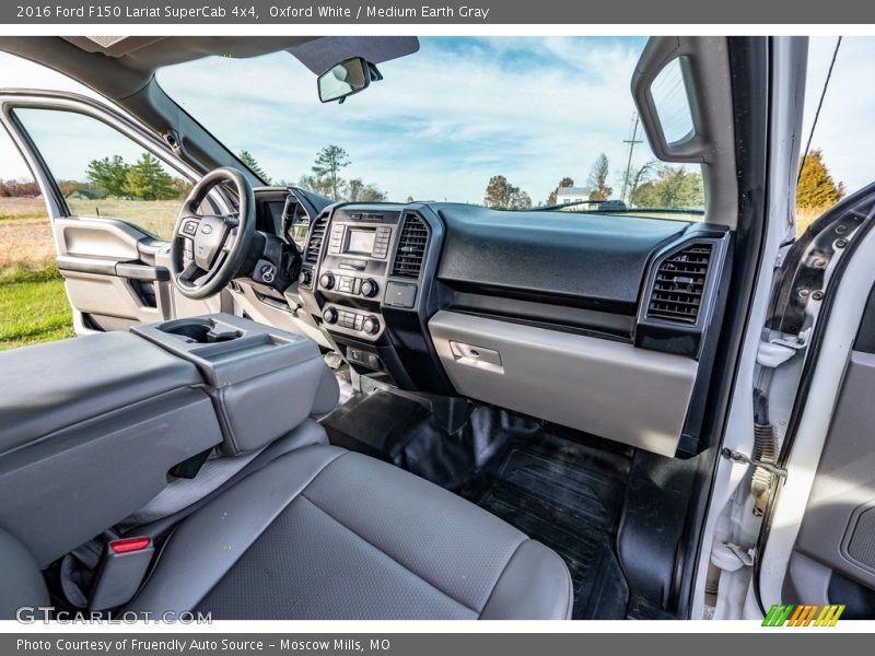 Oxford White / Medium Earth Gray 2016 Ford F150 Lariat SuperCab 4x4