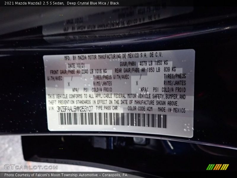 Deep Crystal Blue Mica / Black 2021 Mazda Mazda3 2.5 S Sedan