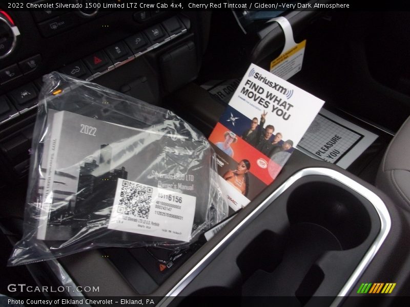Cherry Red Tintcoat / Gideon/­Very Dark Atmosphere 2022 Chevrolet Silverado 1500 Limited LTZ Crew Cab 4x4