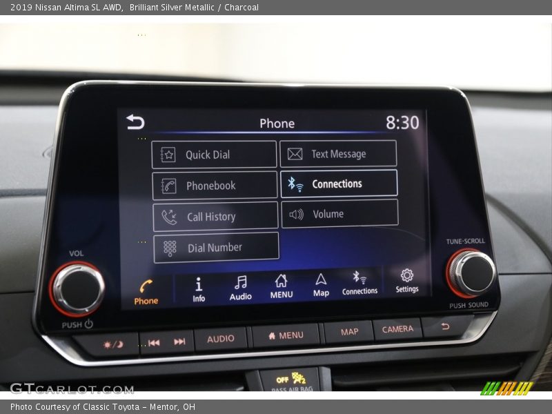 Controls of 2019 Altima SL AWD