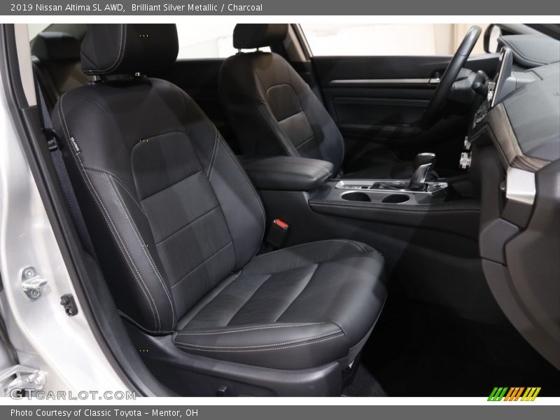 Brilliant Silver Metallic / Charcoal 2019 Nissan Altima SL AWD