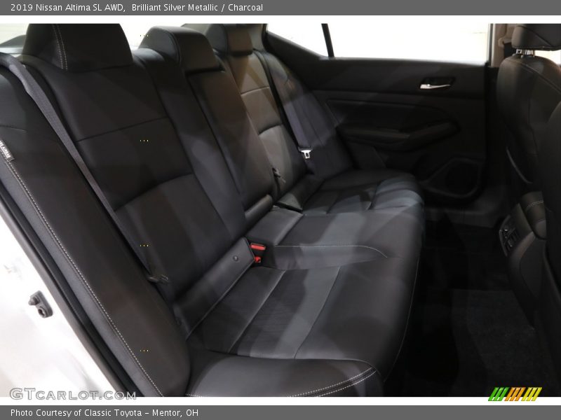 Brilliant Silver Metallic / Charcoal 2019 Nissan Altima SL AWD