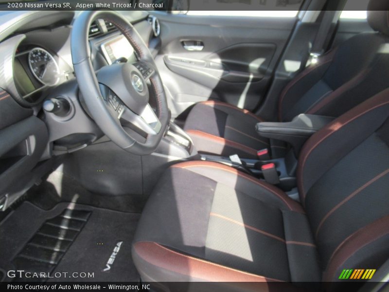 Aspen White Tricoat / Charcoal 2020 Nissan Versa SR
