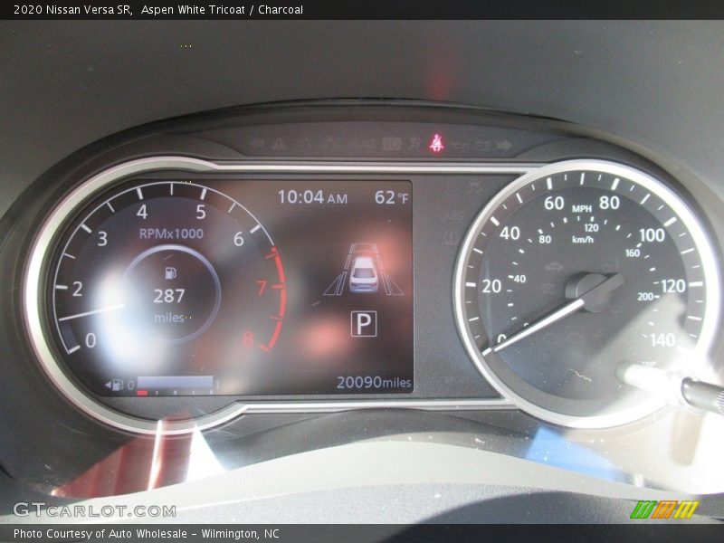 Aspen White Tricoat / Charcoal 2020 Nissan Versa SR