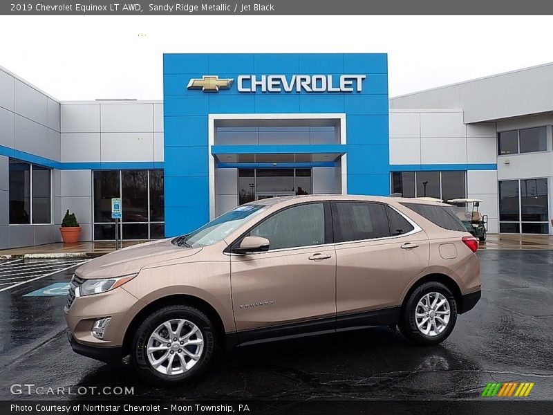 Front 3/4 View of 2019 Equinox LT AWD