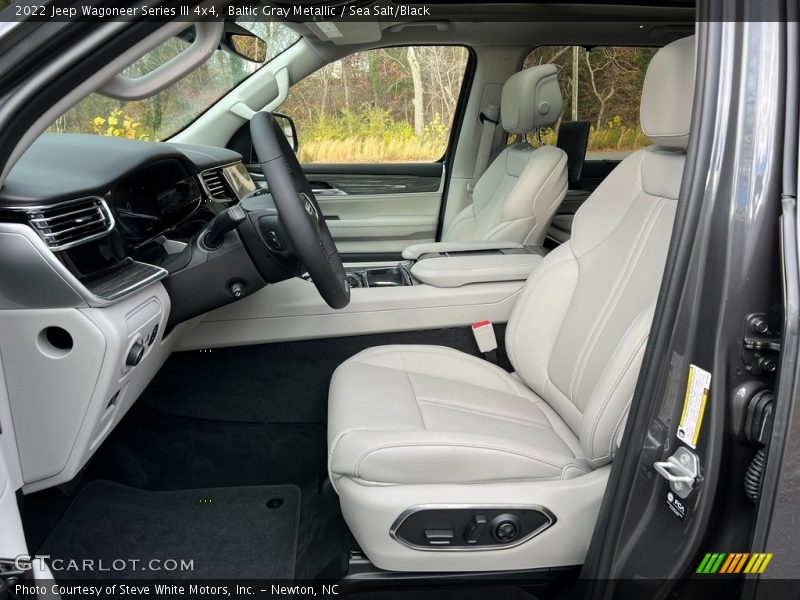 Front Seat of 2022 Wagoneer Series III 4x4