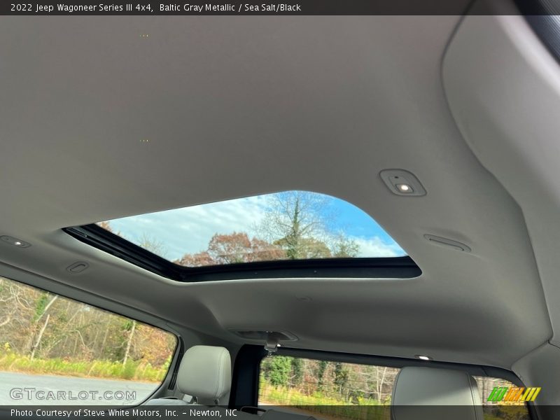Baltic Gray Metallic / Sea Salt/Black 2022 Jeep Wagoneer Series III 4x4