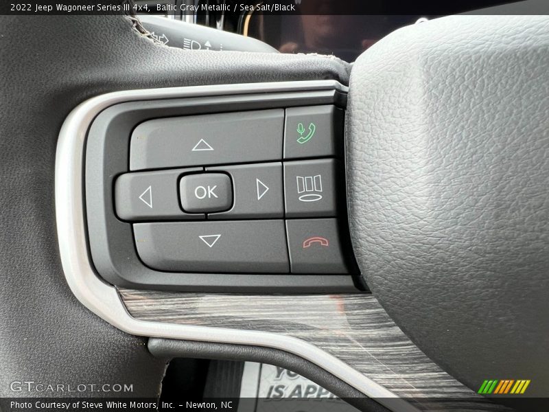  2022 Wagoneer Series III 4x4 Steering Wheel
