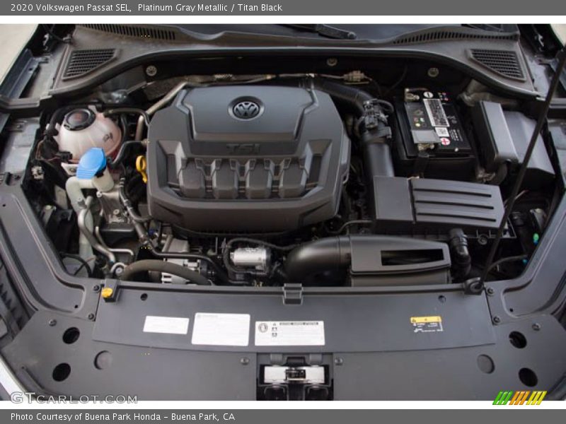 Platinum Gray Metallic / Titan Black 2020 Volkswagen Passat SEL