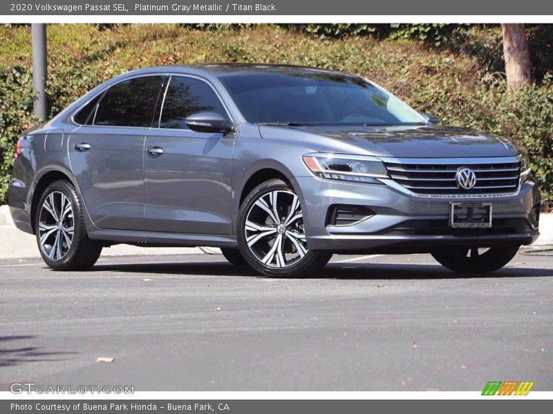 Platinum Gray Metallic / Titan Black 2020 Volkswagen Passat SEL