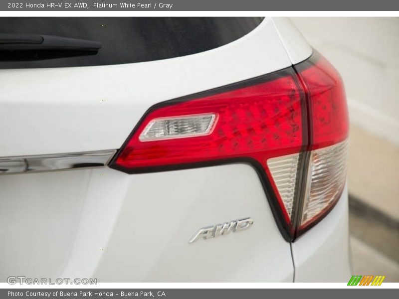Platinum White Pearl / Gray 2022 Honda HR-V EX AWD
