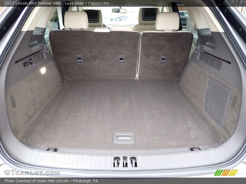  2017 MKX Premier AWD Trunk