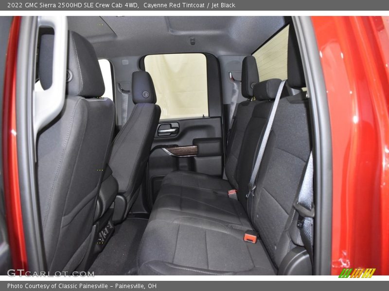Cayenne Red Tintcoat / Jet Black 2022 GMC Sierra 2500HD SLE Crew Cab 4WD