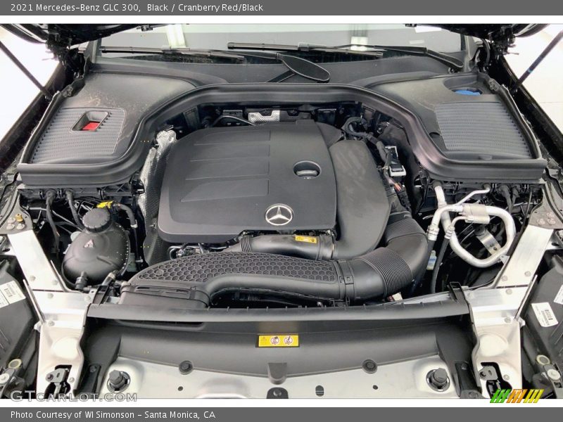 Black / Cranberry Red/Black 2021 Mercedes-Benz GLC 300
