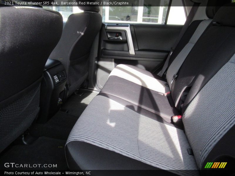 Barcelona Red Metallic / Black/Graphite 2021 Toyota 4Runner SR5 4x4