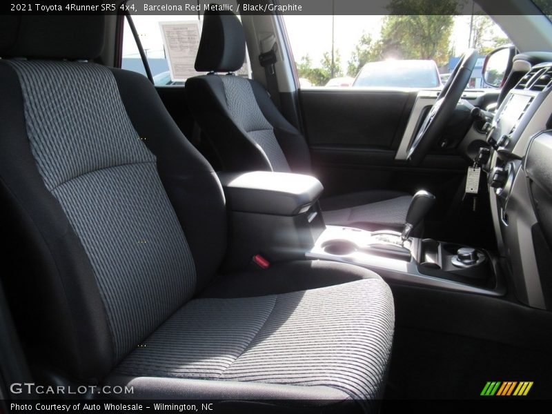 Barcelona Red Metallic / Black/Graphite 2021 Toyota 4Runner SR5 4x4