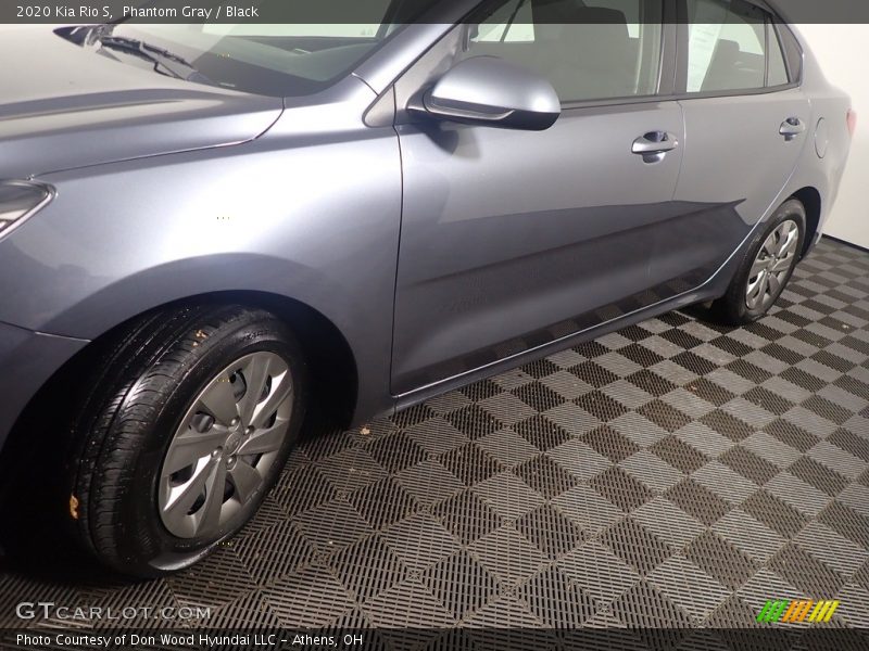 Phantom Gray / Black 2020 Kia Rio S