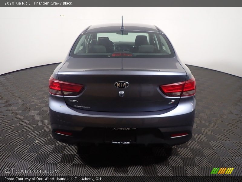 Phantom Gray / Black 2020 Kia Rio S