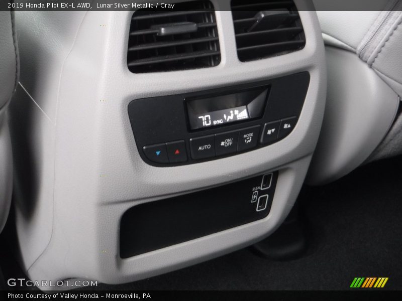 Lunar Silver Metallic / Gray 2019 Honda Pilot EX-L AWD