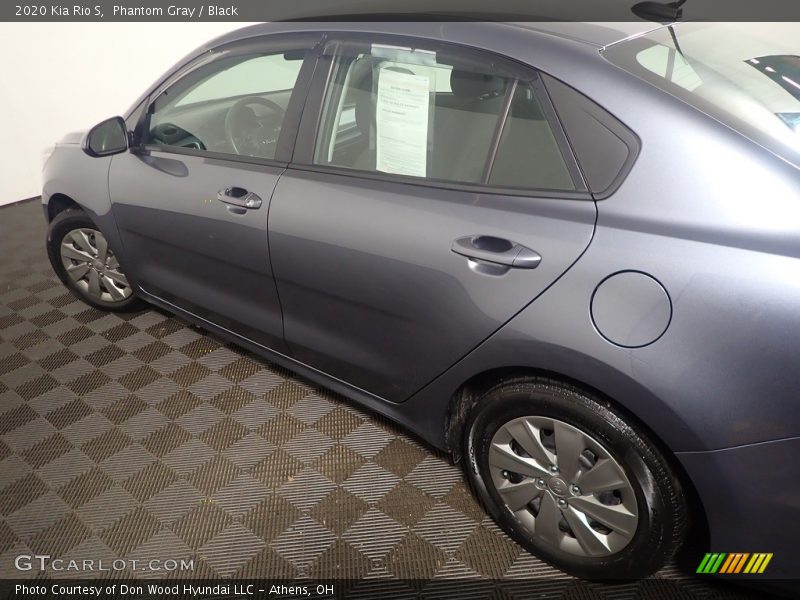Phantom Gray / Black 2020 Kia Rio S