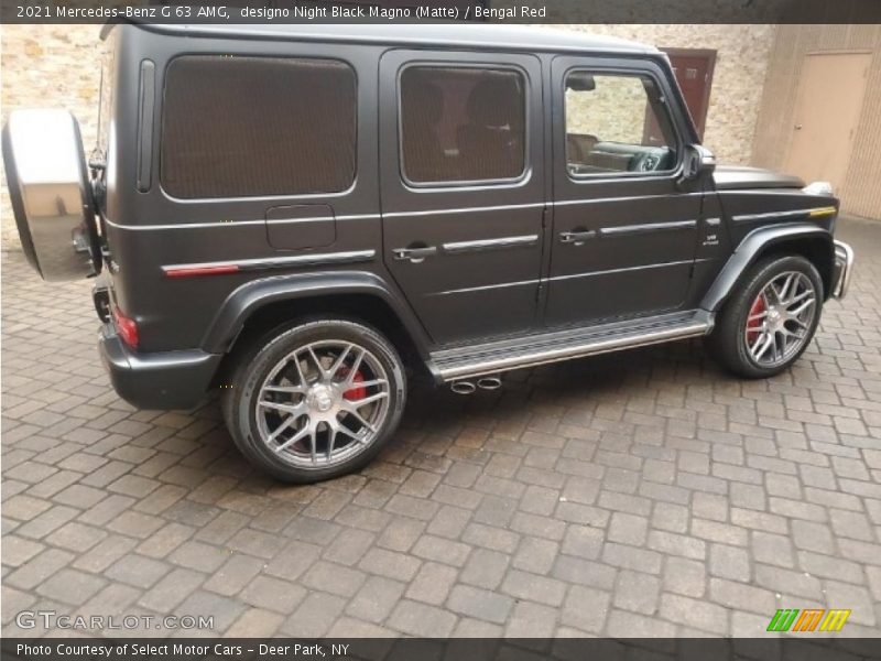 designo Night Black Magno (Matte) / Bengal Red 2021 Mercedes-Benz G 63 AMG