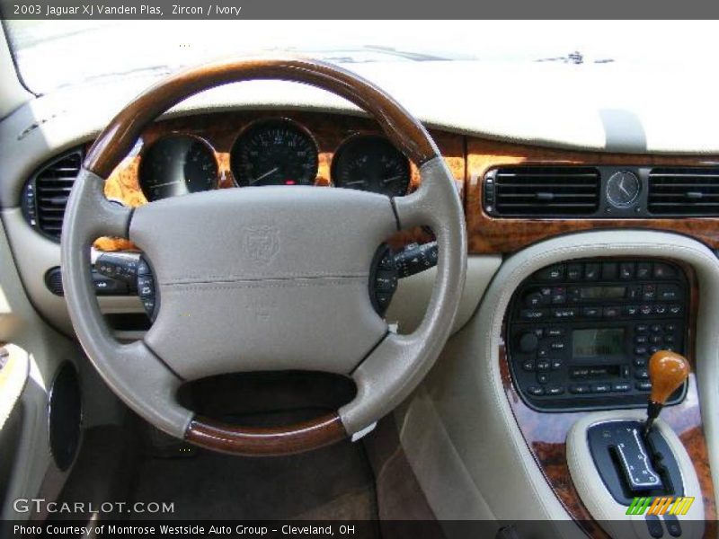 Zircon / Ivory 2003 Jaguar XJ Vanden Plas