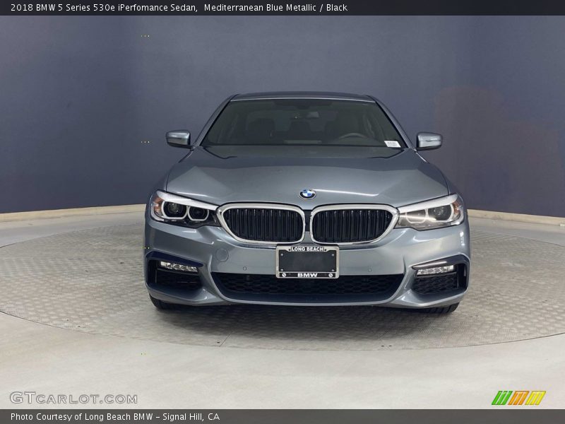 Mediterranean Blue Metallic / Black 2018 BMW 5 Series 530e iPerfomance Sedan